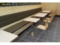 汉堡店板式靠墙卡座和桌椅